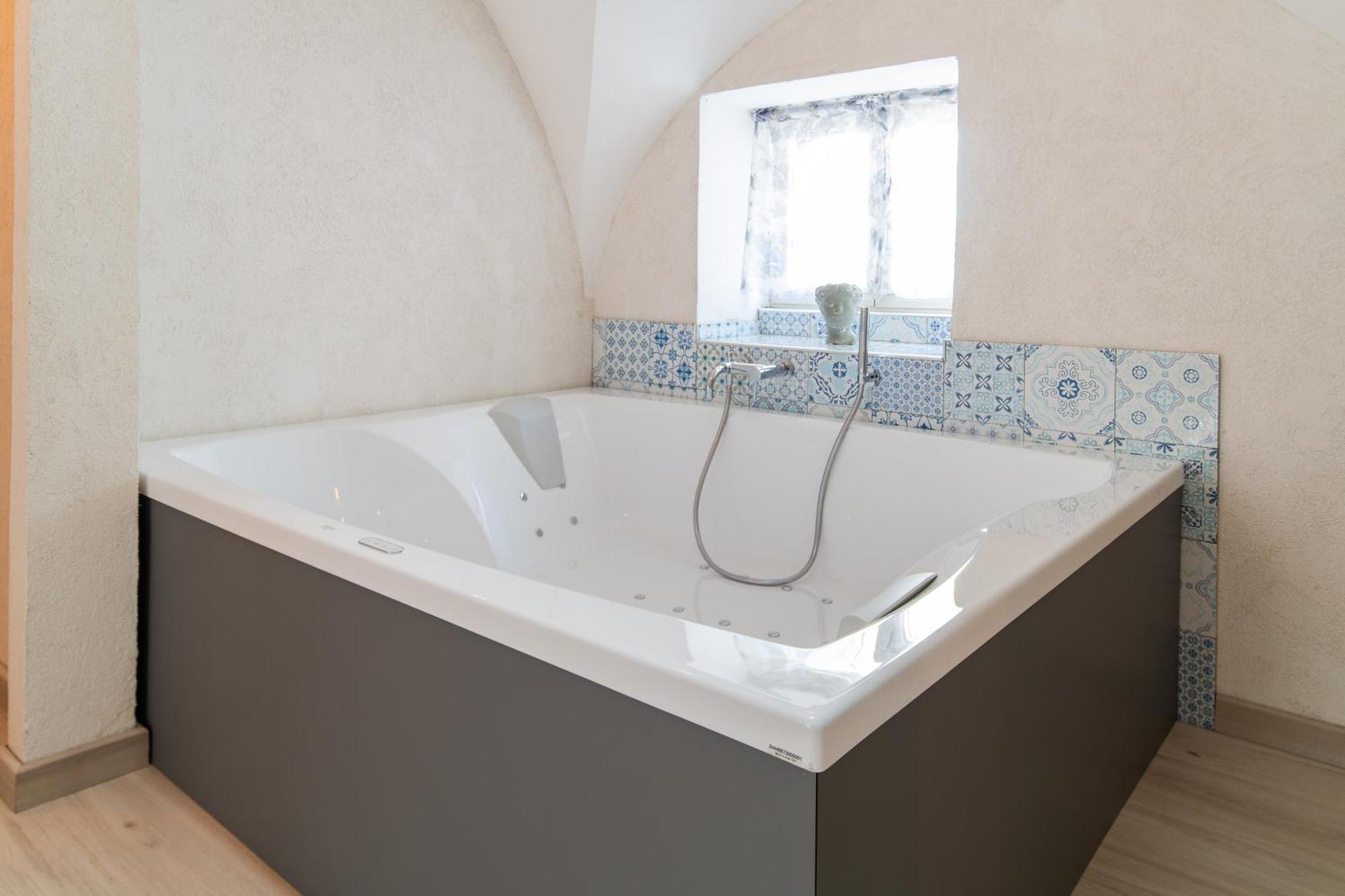Luxurios Hot Tub-Maiori Hotel Kültér fotó