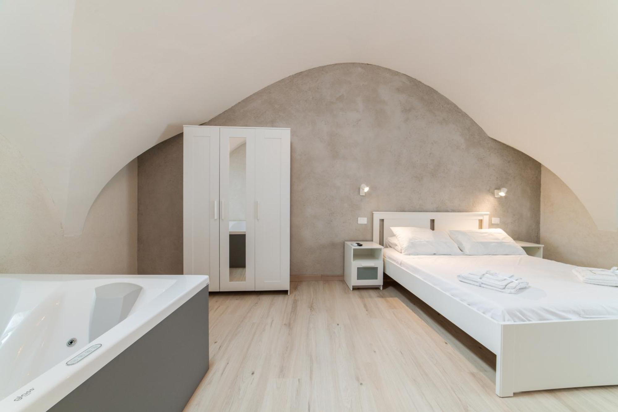 Luxurios Hot Tub-Maiori Hotel Kültér fotó